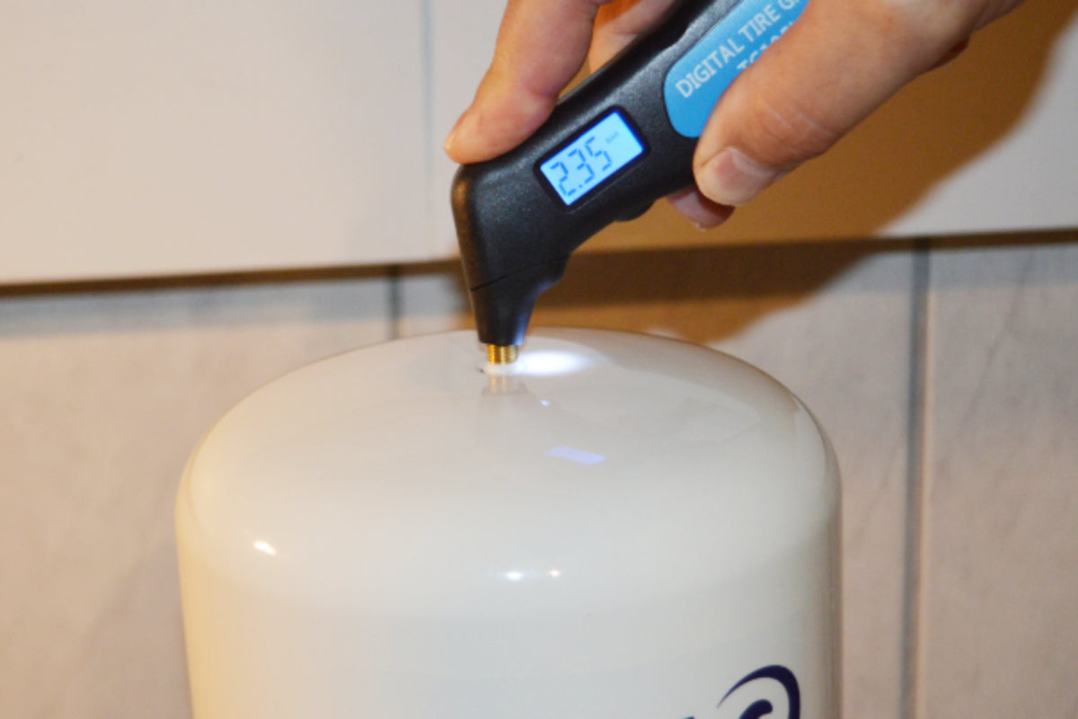 Vordruckeinstellung beim Membrandruckbehälter